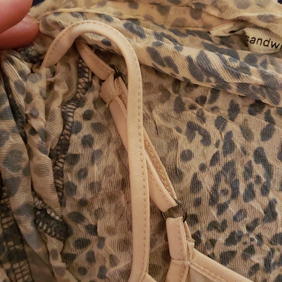 Sandwich Ladies Dress - Picture 7 of 7